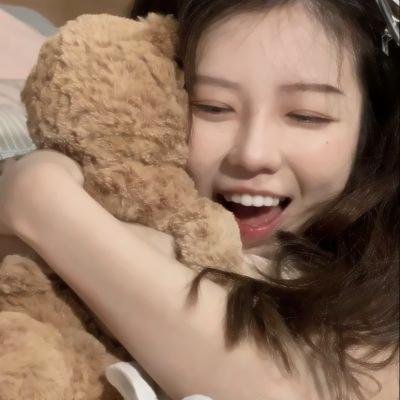 明月曾照彩云归